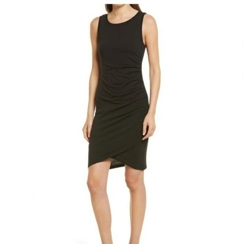 Treasure & Bond Ruched Side Sleeveless Dress in Black at Nordstrom